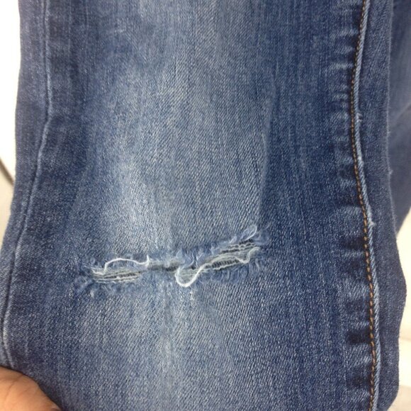 Banana Republic Medium Wash Skinny Jeans 👖 - Picture 4 of 8